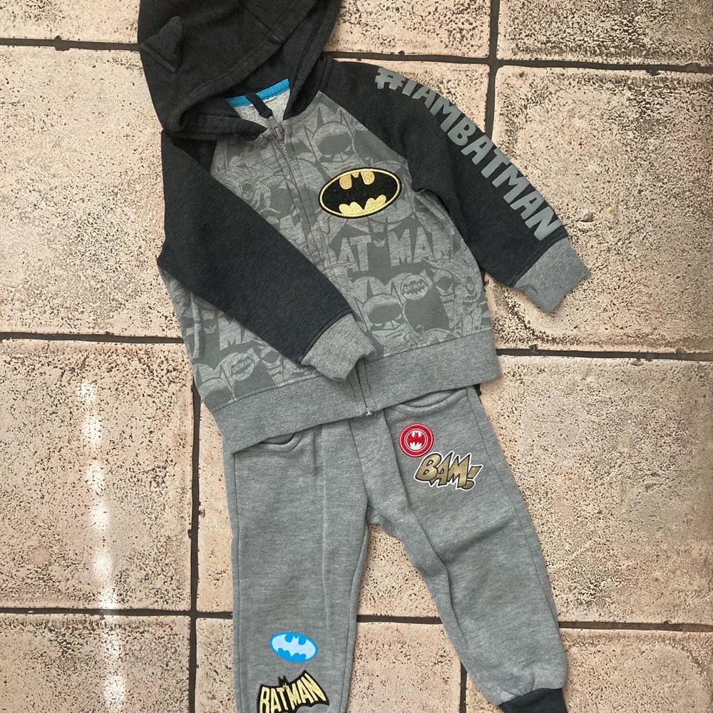 Batman Kid outfit - Gray and Black